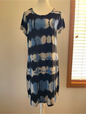 NEW Tie-Dye Short Sleeve T-Shirt Dress Blue Black Gray 95% Viscose Women’s Large